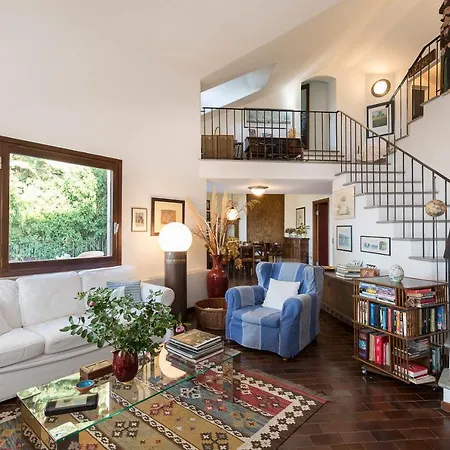 Sleeps 8 Wifi Ispra