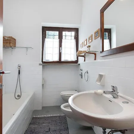 Sleeps 8 Wifi イスプラ